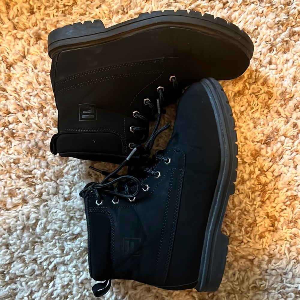 Kids Fila Suede Workboots